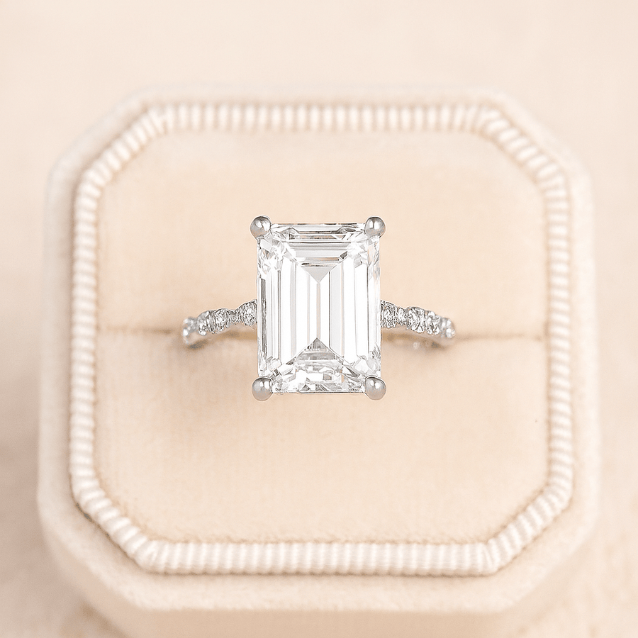 Emerald Vintage Vine™ Moissanite Ring 3–5ct • D VVS1 | Jewel Eternal - Jewel Eternal