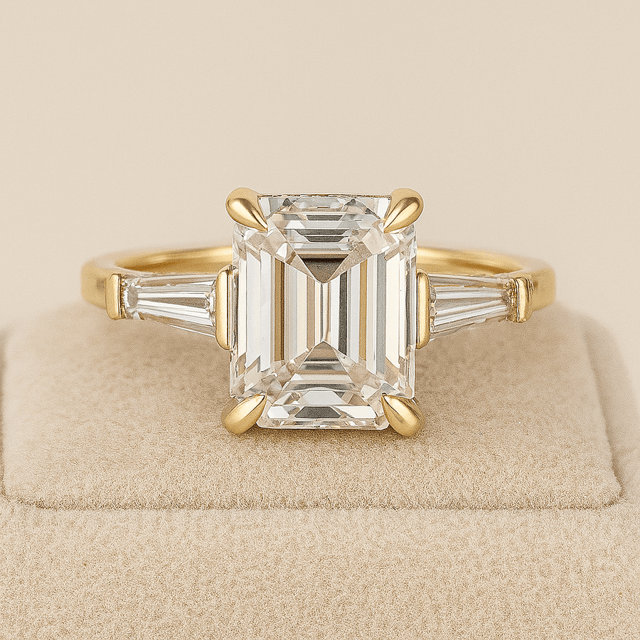 Everlove 2–5 ct Emerald Cut Moissanite Ring | D Color VVS1 | Jewel Eternal - Jewel Eternal