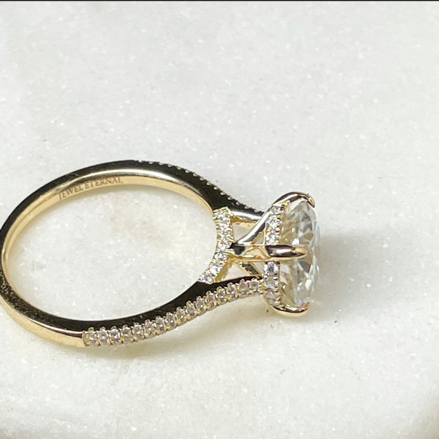 Hidden Halo Ring - Engagement Ring | Jewel Eternal