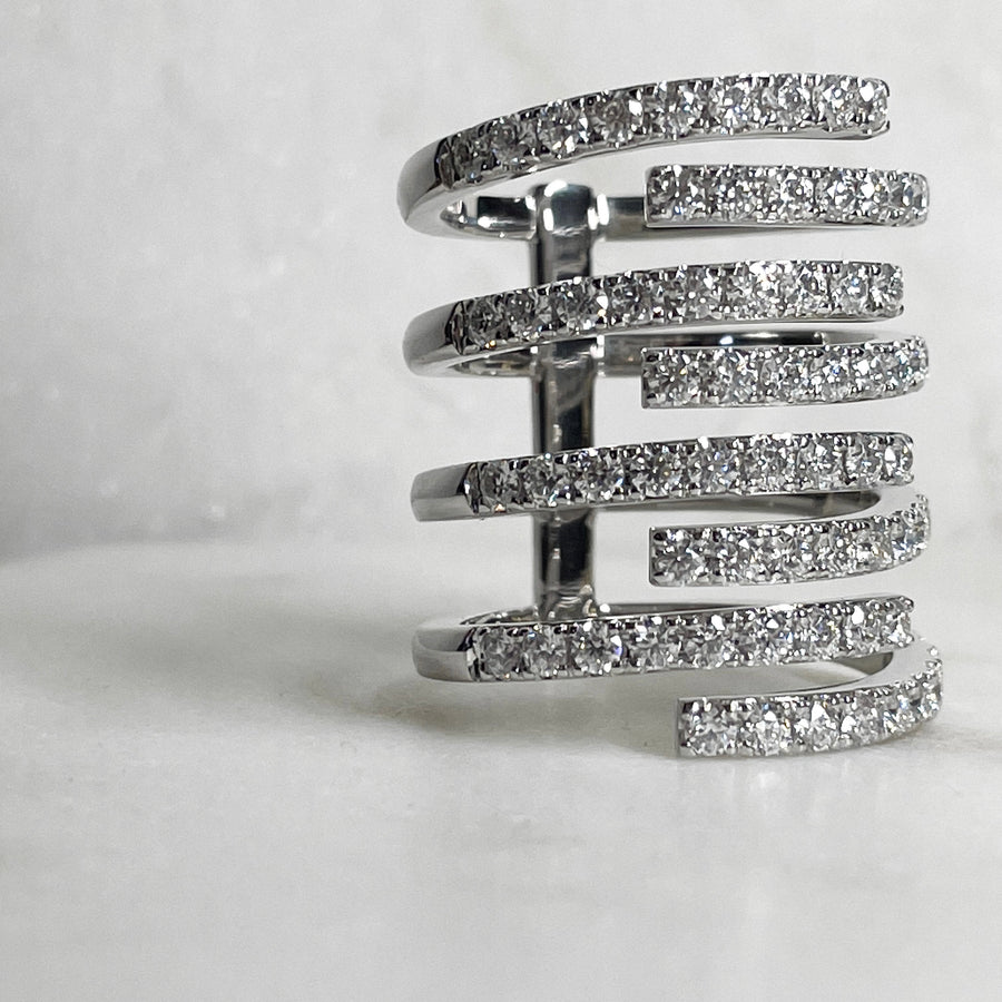Moissanite Fashion Ring - Embrace Ring | Diamond's real Doppelgänger | Jewel Eternal