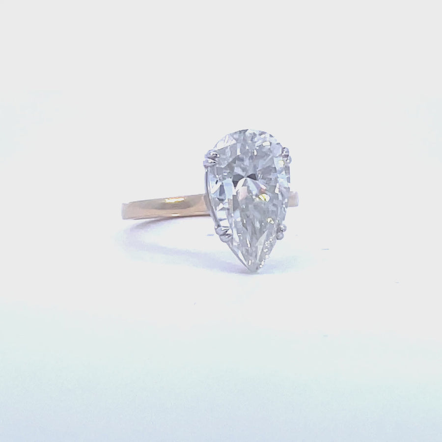 Solitaire Pear Cut Ring - Longpear Classic - 6ct | Jewel Eternal 
