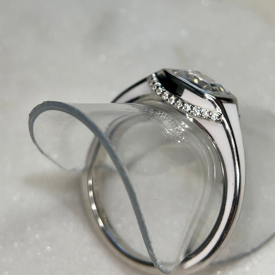Celestial Noir™ 1.5ct Moissanite Black & White Enamel Ring - D Color VVS1 | Jewel Eternal - Jewel Eternal