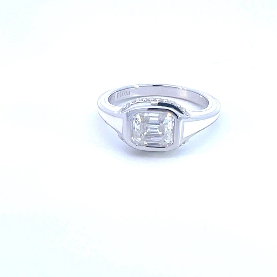 Celestial Noir™ 1.5ct Moissanite Black & White Enamel Ring - D Color VVS1 | Jewel Eternal - Jewel Eternal