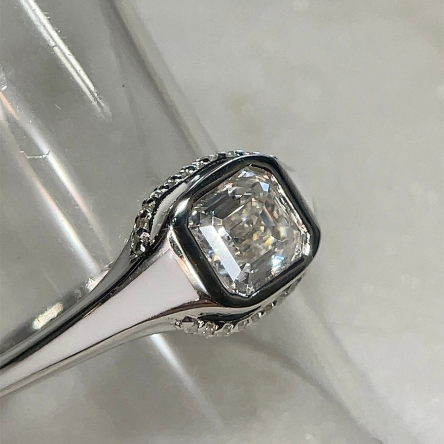 Celestial Noir™ 1.5ct Moissanite Black & White Enamel Ring - D Color VVS1 | Jewel Eternal - Jewel Eternal