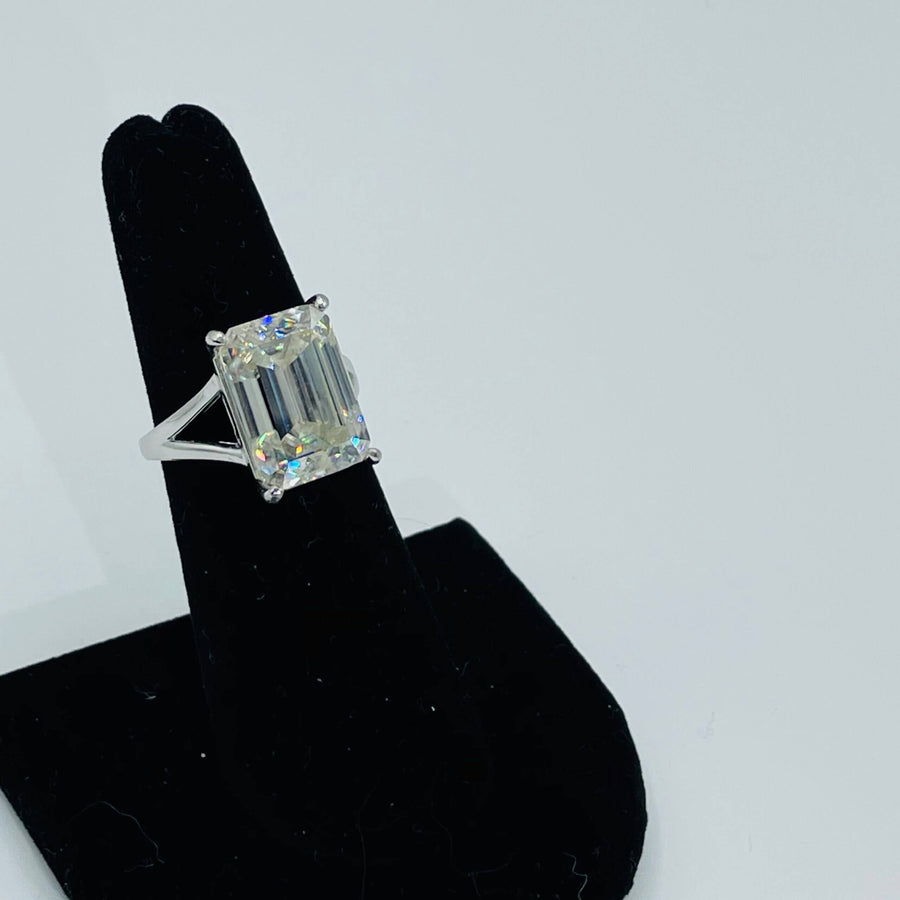 Emerald Cut Diamond Rings - Emerald  Rings | Jewel Eternal