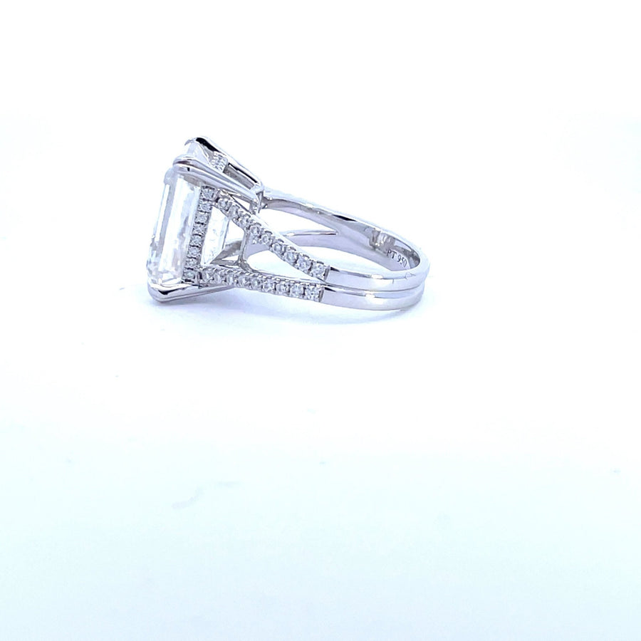 Queen – 10 ct Emerald Cut Moissanite Statement Ring in Sterling, Gold or Platinum - Jewel Eternal