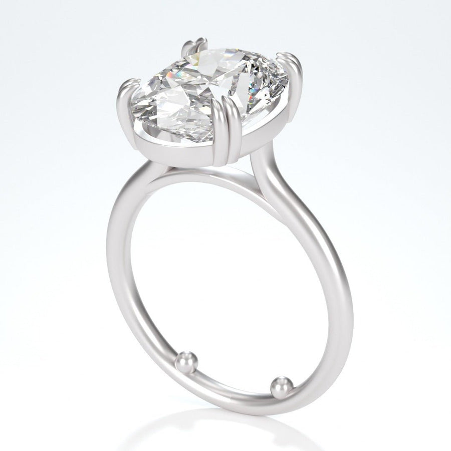 Winter Kiss – 5 ct Crushed Ice Oval Moissanite Ring in 14K Gold/Platinum - Jewel Eternal